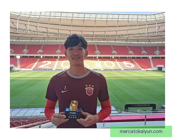 颜骏凌本赛季扑救成功率稳定，表现稳健值得关注